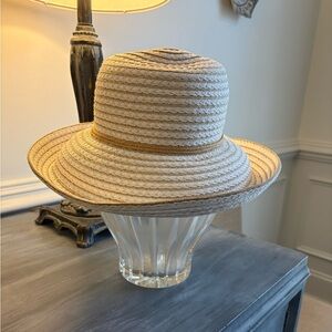 Eric Javits Packable Beach Hat